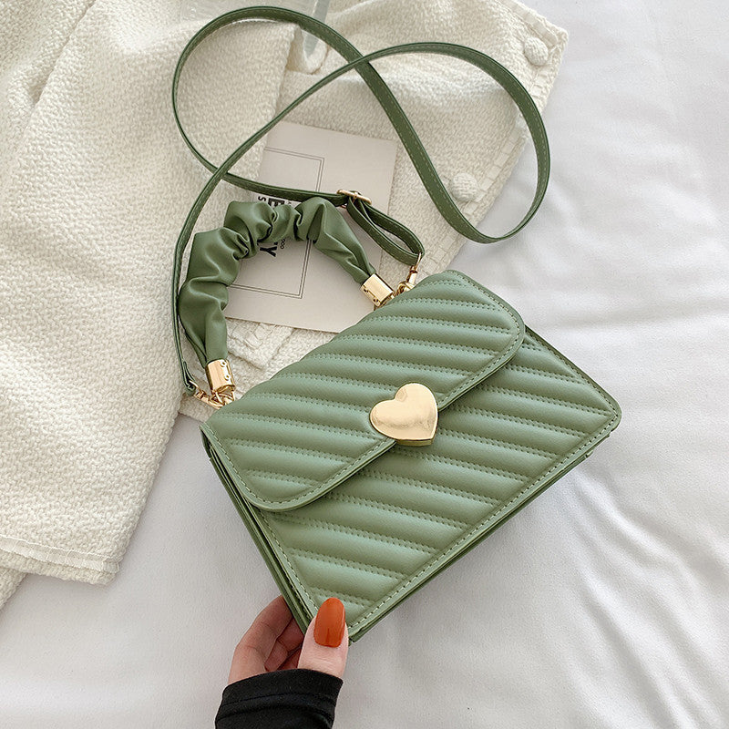 Chain Shoulder Bags